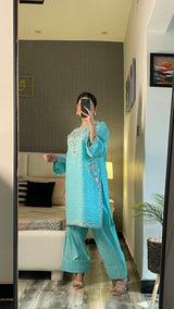 LAYLA EMBROIDERED 2PC (FARSHI)