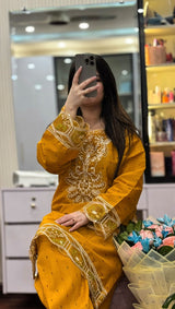 MUQADDAS EMBROIDERED 2PC (FARSHI)