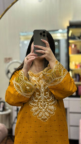 MUQADDAS EMBROIDERED 2PC (FARSHI)